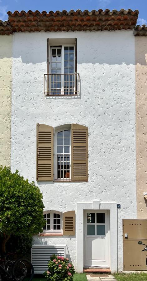 Casa Ika Port Grimaud - Maison 4 Chambres + Amarrage ภายนอก รูปภาพ